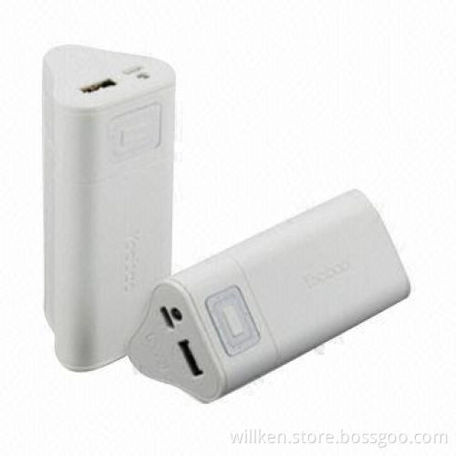 Portable Power Banks, Suitable for iPhone/iPad/MP3/MP4 Players/GPS, with 6,600mAh Capacity